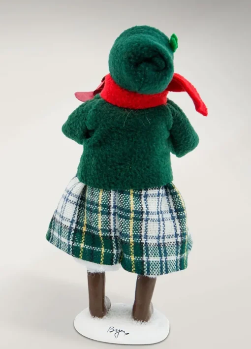 Byers Choice Carolers^Byers Choice Family With Cardinals Girl, , 111G